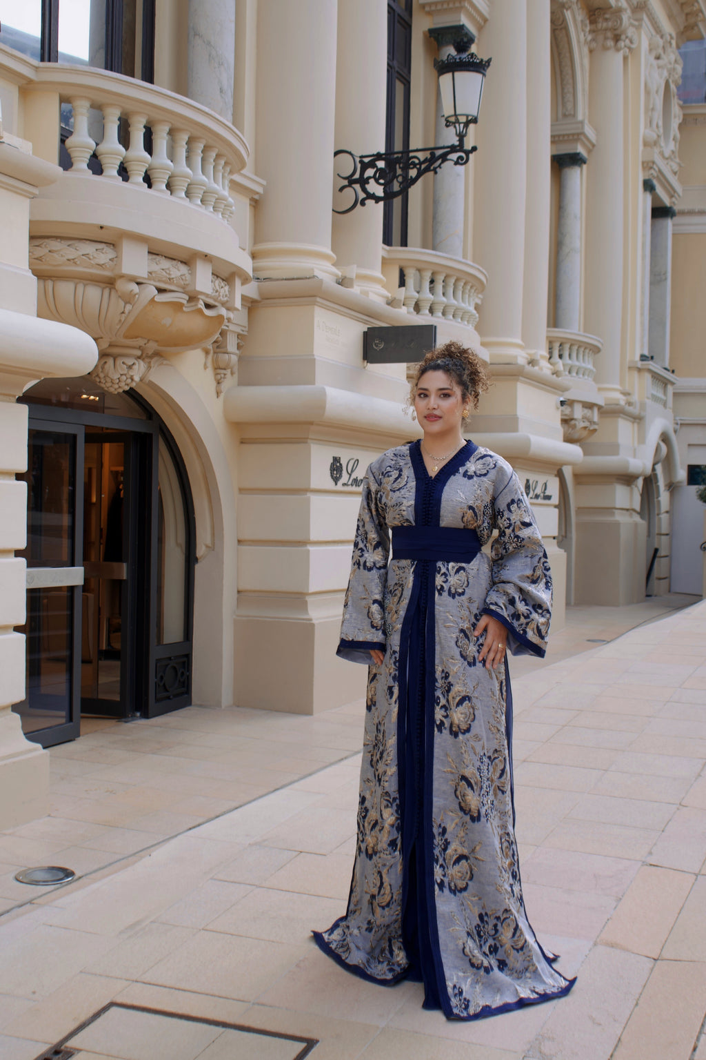 Abito Kimono Lungo con Stampa Floreale Blu e Grigio